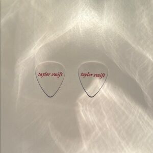 Taylor Swift Folklore (3) Postcard Prints & (2) Guitar Picks